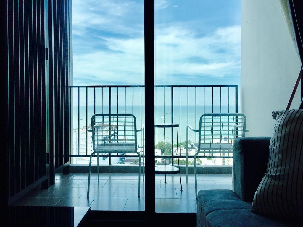 Base Central Pattaya By Alex Exterior photo