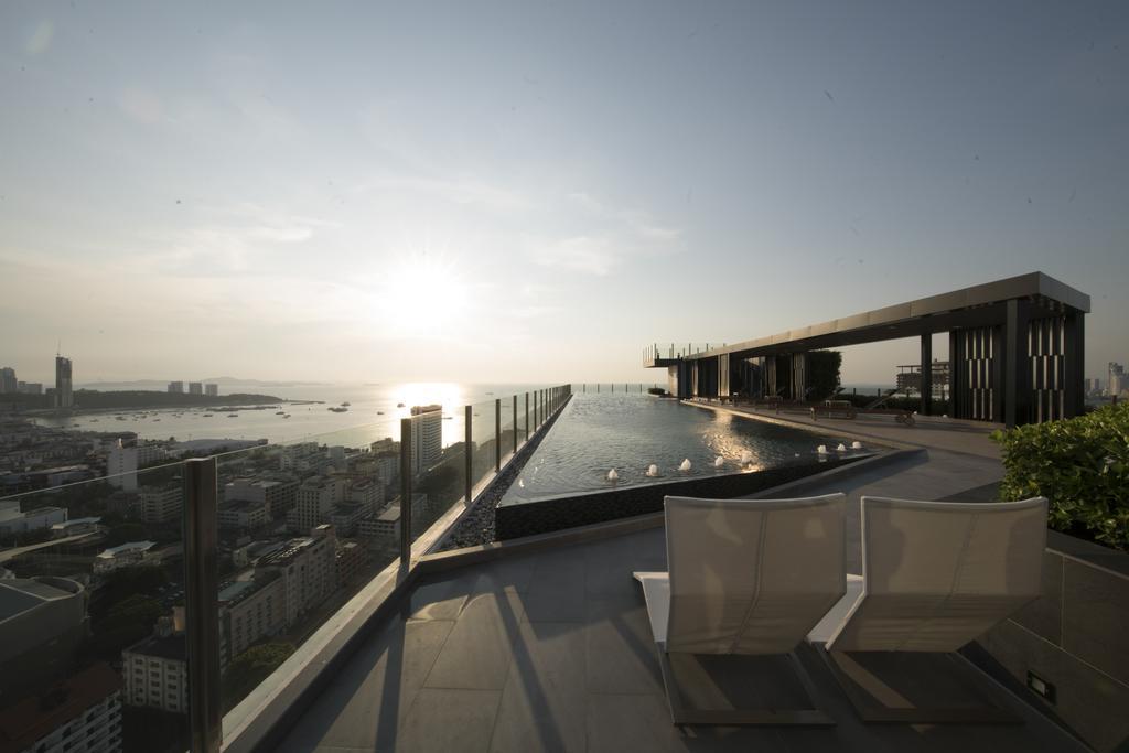 Base Central Pattaya By Alex Exterior photo