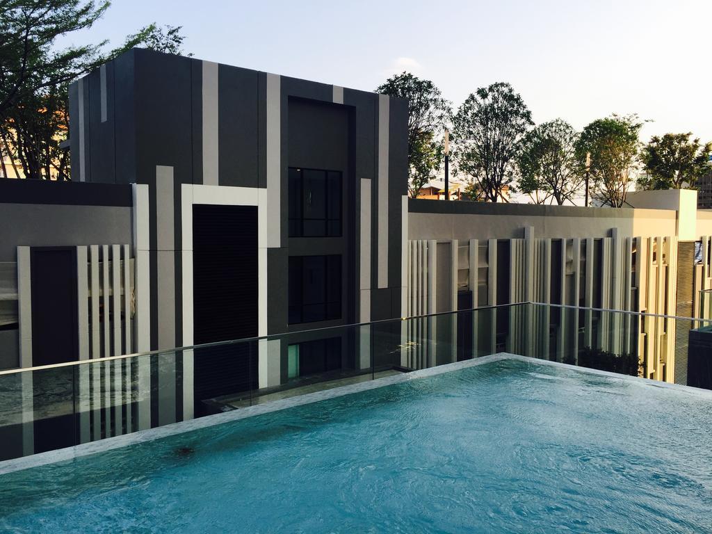 Base Central Pattaya By Alex Exterior photo