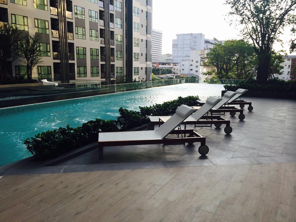 Base Central Pattaya By Alex Exterior photo