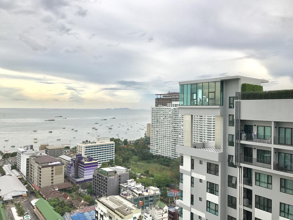 Base Central Pattaya By Alex Exterior photo