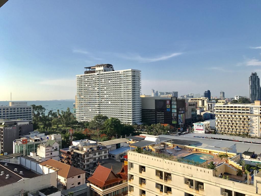 Base Central Pattaya By Alex Exterior photo